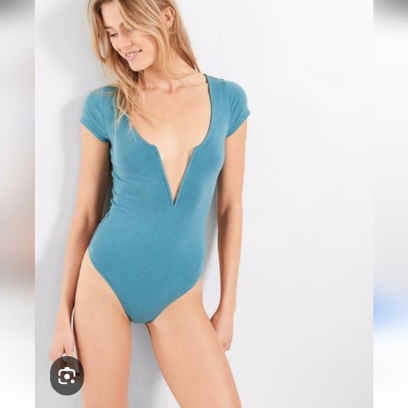 NWT EXPRESS One Eleven Deep Plunge V-Neck Blue Green Thong Bodysuit Size XS - Picture 2 of 6